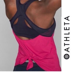 NWOT Athleta‎ Pink & Navy Essence Tank with built in bra, Size XS, MSRP $…